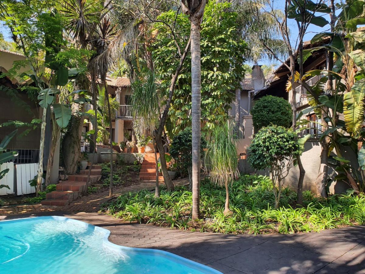 Waterhouse Guest Lodge - Indus Street Pretoria-Noord Kültér fotó