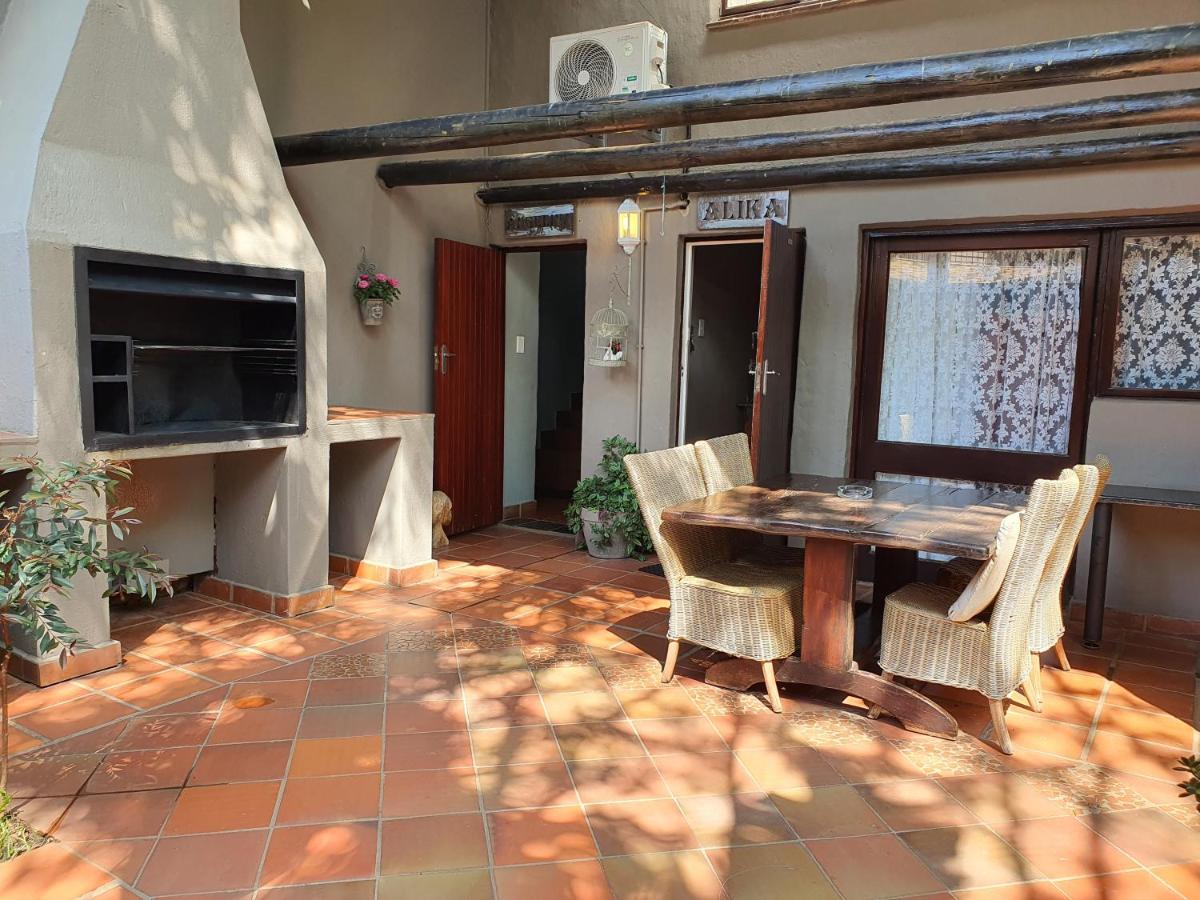 Waterhouse Guest Lodge - Indus Street Pretoria-Noord Szoba fotó