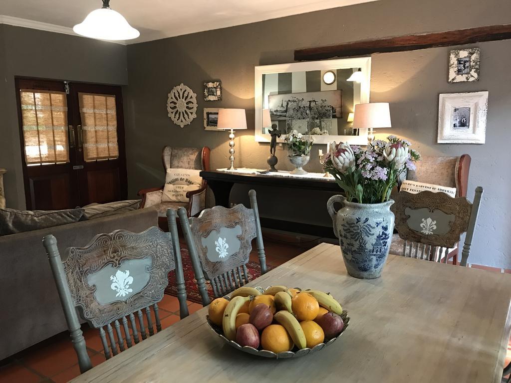 Waterhouse Guest Lodge - Indus Street Pretoria-Noord Kültér fotó
