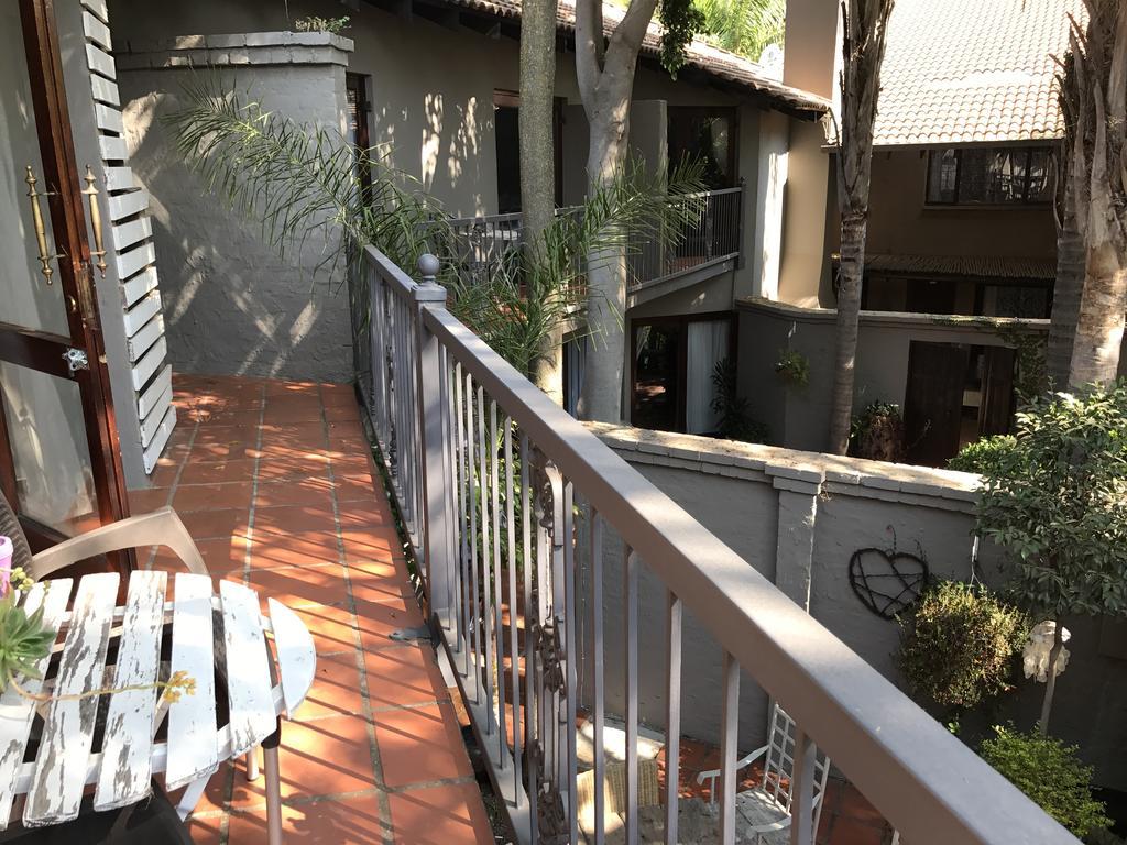 Waterhouse Guest Lodge - Indus Street Pretoria-Noord Kültér fotó