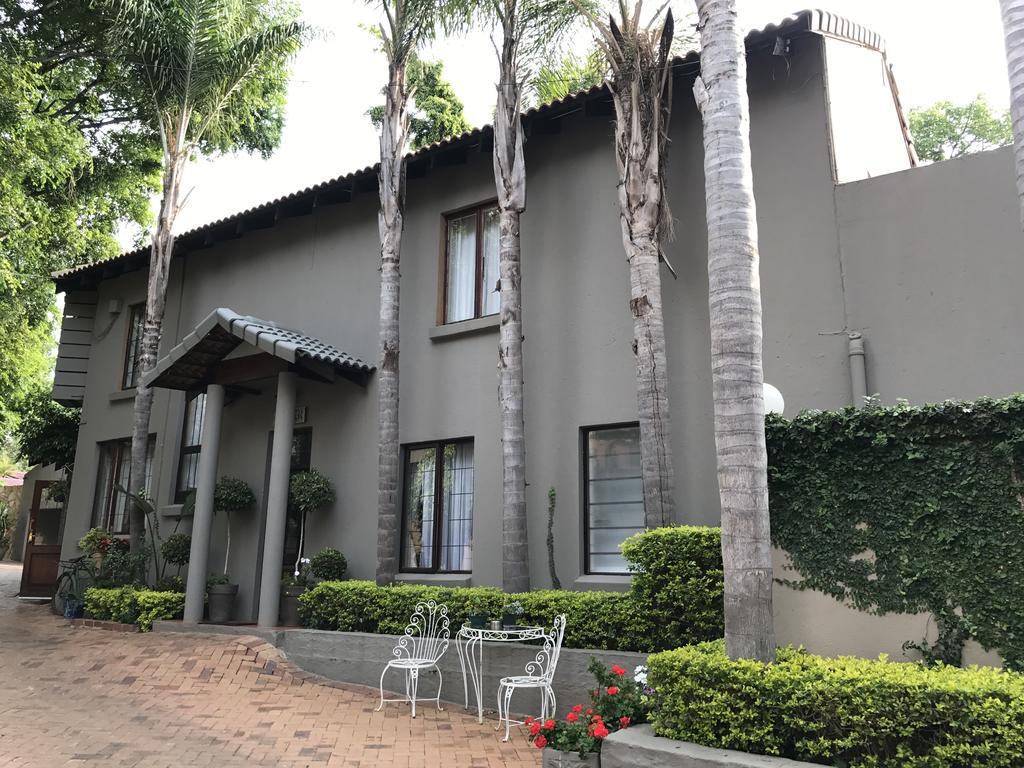 Waterhouse Guest Lodge - Indus Street Pretoria-Noord Kültér fotó