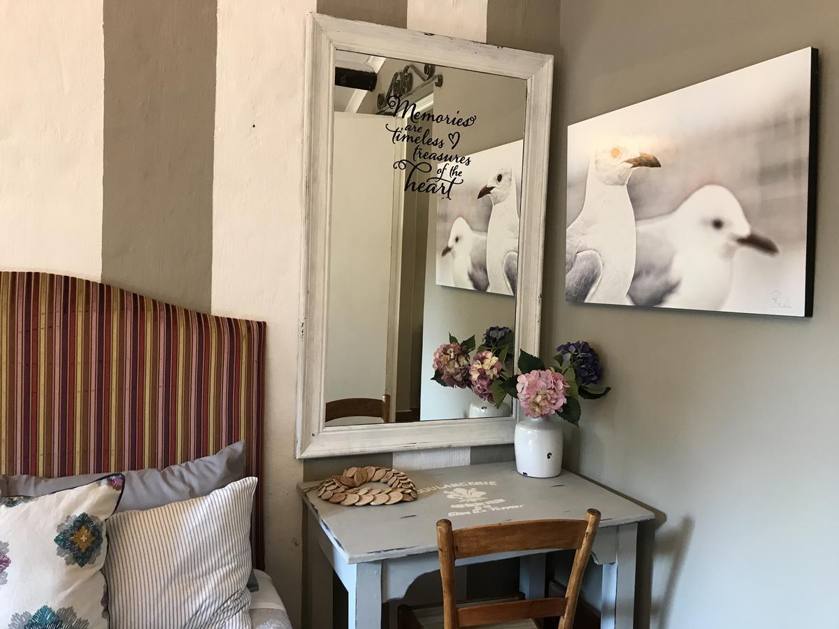 Waterhouse Guest Lodge - Indus Street Pretoria-Noord Kültér fotó